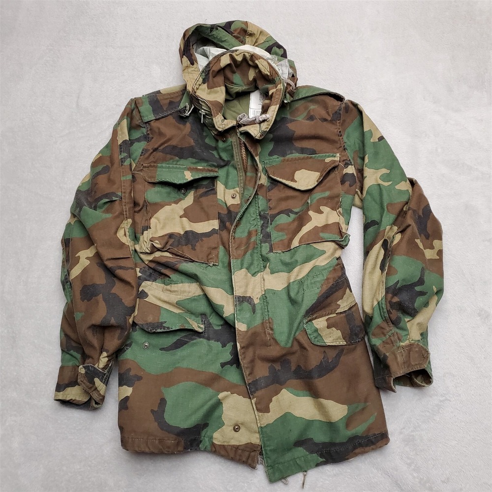 VTG Cold Weather Field Jacket Mens X Small Long Green Woodland Camoflage 80s
